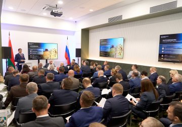 Андрей Саносян представил опыт сотрудничества Нижегородской области и Республики Беларусь в сфере АПК Андрей Саносян представил опыт сотрудничества Нижегородской области и Республики Беларусь в сфере АПК