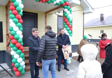 Пять семей получили ключи от новых домов, построенных по программе КРСТ в Семеновском округе