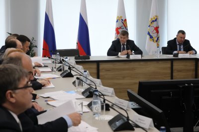 Петр Банников провел очередное заседание комиссии по противодействию коррупции