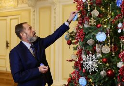 Полпред президента РФ в ПФО Игорь Комаров принял участие в акции «Елка желаний-2025»