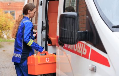 «Запуск фейерверков – одно из самых травматичных новогодних развлечений», – главный врач Станции СМП Нижнего Новгорода Роман Пегов