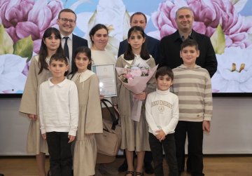 В Нижегородской области наградили 26 многодетных матерей за особый вклад в воспитание детей