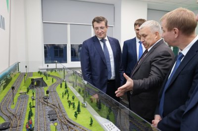 Глеб Никитин и Сергей Дорофеевский осмотрели новый образовательный кластер, созданный по федеральному проекту «Профессионалитет»