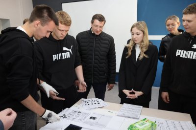 Глеб Никитин оценил работу трех нижегородских техникумов в день 85-летия системы профессионального образования Глеб Никитин оценил работу трех нижегородских техникумов в день 85-летия системы профессионального образования