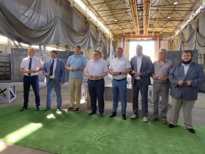 Максим Черкасов принял участие в спуске на воду двух бонопостановочных судов и в закладке двух земснарядов в Богородском округе Максим Черкасов принял участие в спуске на воду двух бонопостановочных судов и в закладке двух земснарядов в Богородском округе