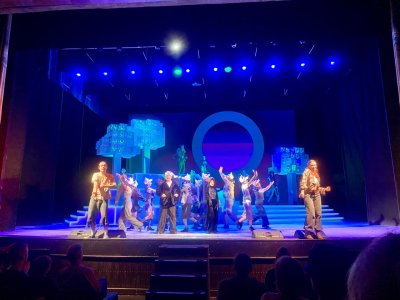 Дети участников СВО из Первомайска посетили Театр юного зрителя в Нижнем Новгороде Дети участников СВО из Первомайска посетили Театр юного зрителя в Нижнем Новгороде