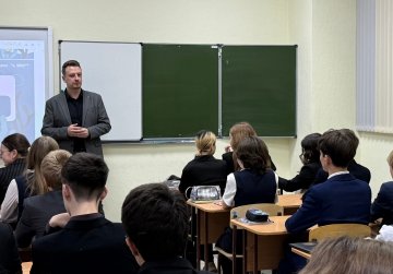 Нижегородским школьникам рассказали о дипфейках в рамках проекта «Цифровый ликбез» Нижегородским школьникам рассказали о дипфейках в рамках проекта «Цифровый ликбез»