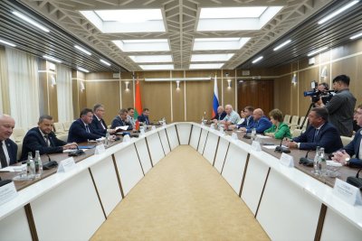 Три договора о сотрудничестве заключили предприятия Балахнинского округа и белорусского города-побратима Пинска