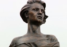 Для студентов агротехнологического университета организовали показ патриотического фильма «Шагнувшая в бессмертие: Паша Савельева»