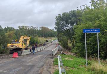 Ремонт моста через реку Валаву на дороге Лысково-Княгинино в Нижегородской области уже выполнен на 70% Ремонт моста через реку Валаву на дороге Лысково-Княгинино в Нижегородской области уже выполнен на 70%