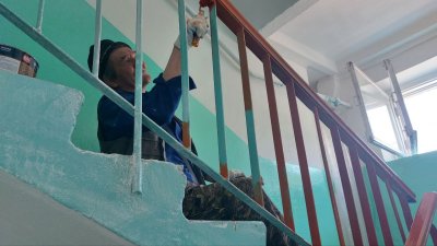 В городе Бор по требованию ГЖИ за 5 месяцев отремонтировали 13 подъездов многоквартирных домов В городе Бор по требованию ГЖИ за 5 месяцев отремонтировали 13 подъездов многоквартирных домов