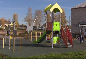 Дом культуры и сквер отремонтировали в деревне Большое Никитино Уренского округа по программам «Вам решать!» и «КРСТ»