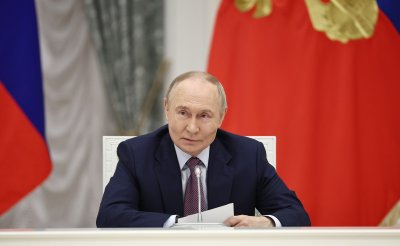 Владимир Путин высоко оценил опыт Нижегородской области в сфере демографической политики Владимир Путин высоко оценил опыт Нижегородской области в сфере демографической политики