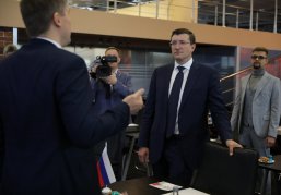 Глеб Никитин посетил Парк высоких технологий в Минске Глеб Никитин посетил Парк высоких технологий в Минске