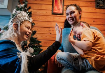 Нижегородские волонтеры поздравляют военнослужащих СВО и их семьи с наступающим Новым годом