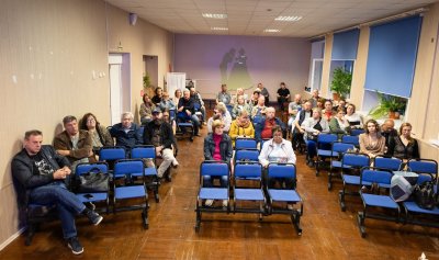 Региональный Минград провел встречу с жителями домов, попадающих в границы будущего проекта КРТ на ул. Гоголя