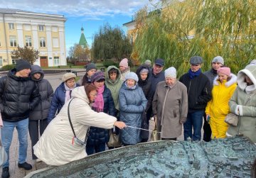 Более 1 100 нижегородцев и гостей региона стали участниками фестиваля авторских экскурсий «Путешествие в родной город» Более 1 100 нижегородцев и гостей региона стали участниками фестиваля авторских экскурсий «Путешествие в родной город»