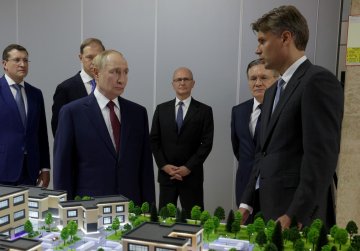 Владимиру Путину рассказали о ходе реализации проектов НЦФМ в Сарове