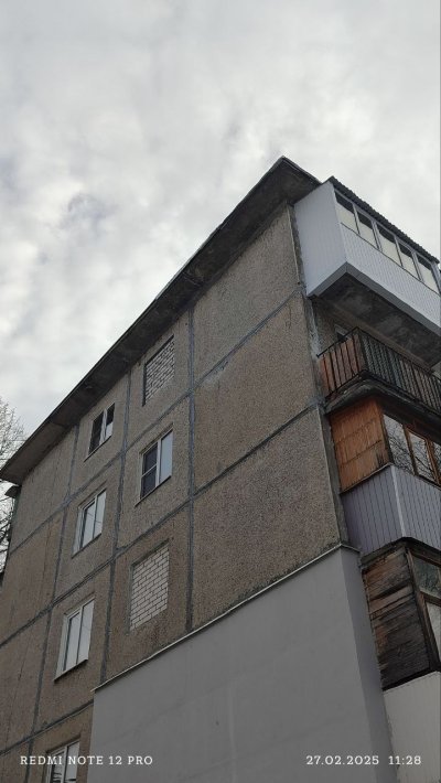 В Дзержинске Госжилинспекция обязала управляющую компанию заплатить штраф и отремонтировать крышу многоэтажки