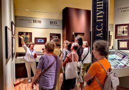 32 тыс. человек посетили выставку «Осень поэта: о гении и месте» в Большом Болдине