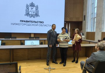 Сергей Морозов поздравил работников дорожной отрасли с профессиональным праздником