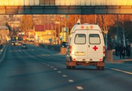 Вертолетом, поездом, автомобилем