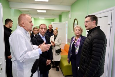 Глеб Никитин проверил качество ремонта в Вачской ЦРБ, которая войдет в состав Окского межрайонного медицинского центра Глеб Никитин проверил качество ремонта в Вачской ЦРБ, которая войдет в состав Окского межрайонного медицинского центра