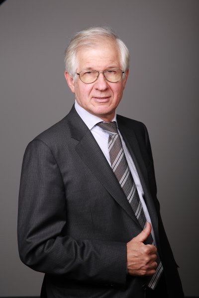 Нижегородские предприниматели приглашаются на вебинар «Час с торговым представителем РФ в ОАЭ» Нижегородские предприниматели приглашаются на вебинар «Час с торговым представителем РФ в ОАЭ»