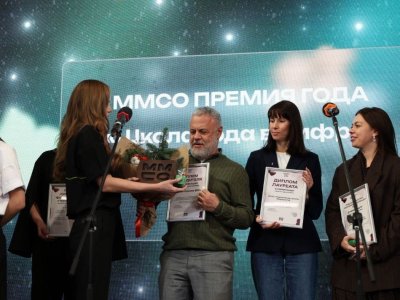 Нижегородская «Школа 800» получила всероссийскую премию в номинации «Школа года в цифре» Нижегородская «Школа 800» получила всероссийскую премию в номинации «Школа года в цифре»