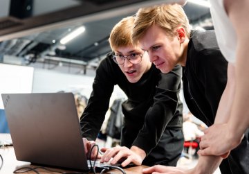 Университет «НЕЙМАРК» и «Трамплин Электроникс» будут совместно готовить кадры для российской микроэлектроники