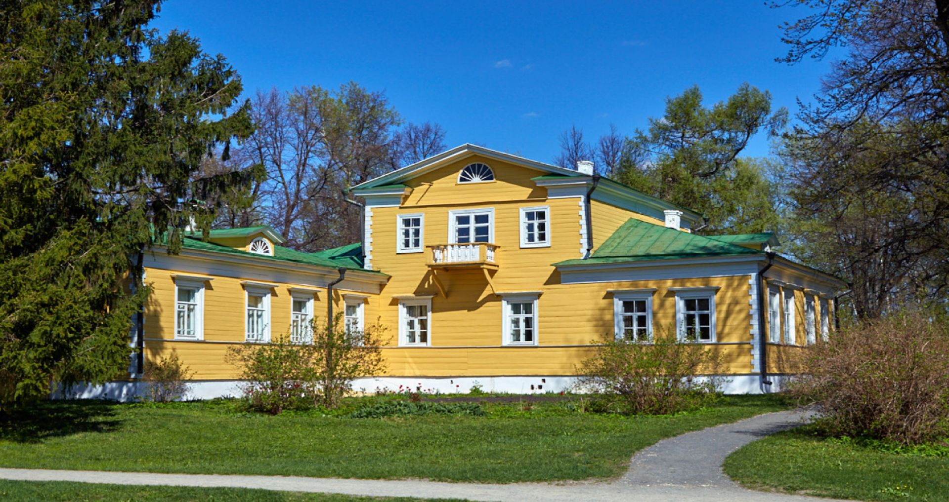 Малые города