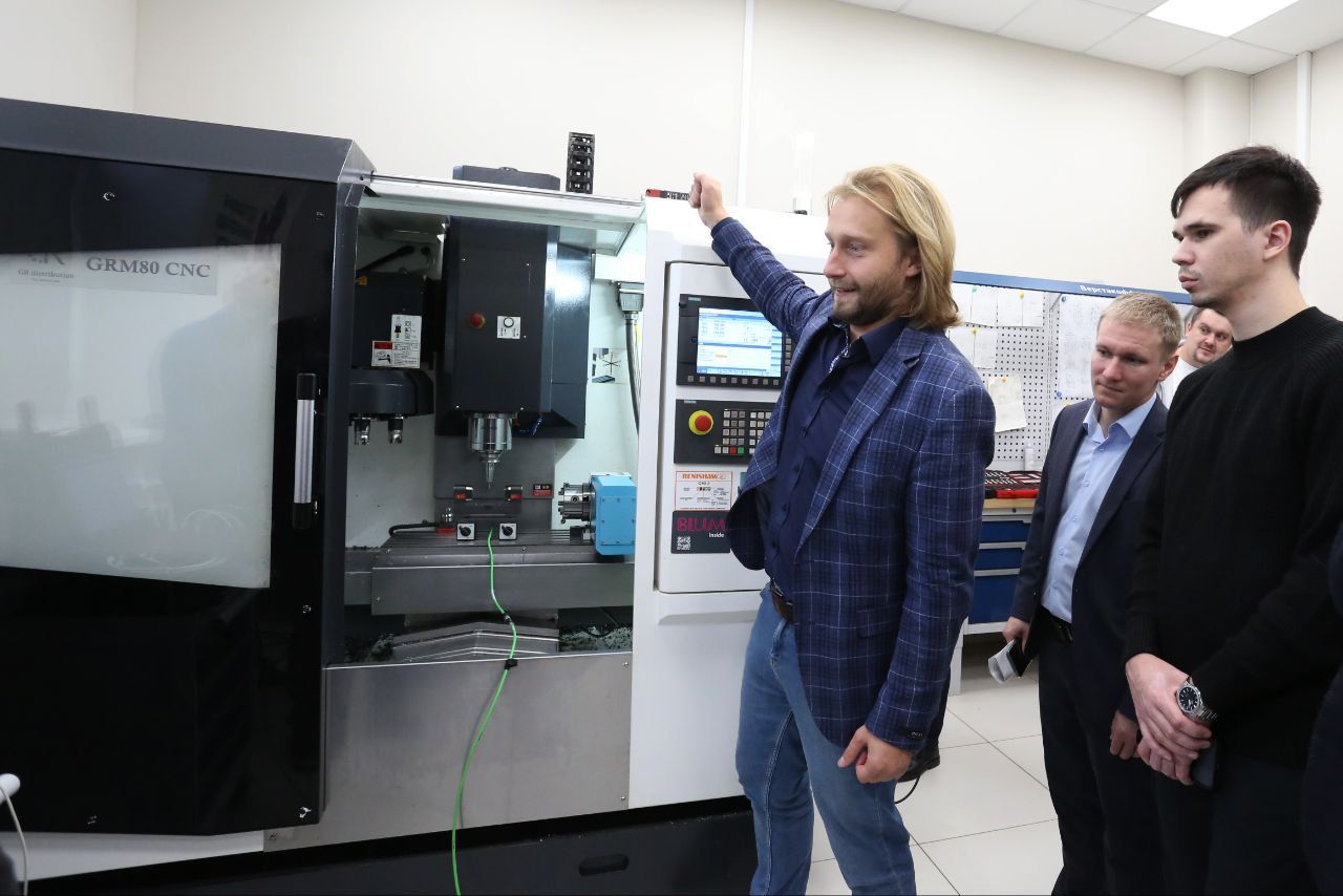 Перспективы работы Нижегородского центра развития промышленной робототехники обсудили на профильной конференции в Нижнем Новгороде Перспективы работы Нижегородского центра развития промышленной робототехники обсудили на профильной конференции в Нижнем Новгороде