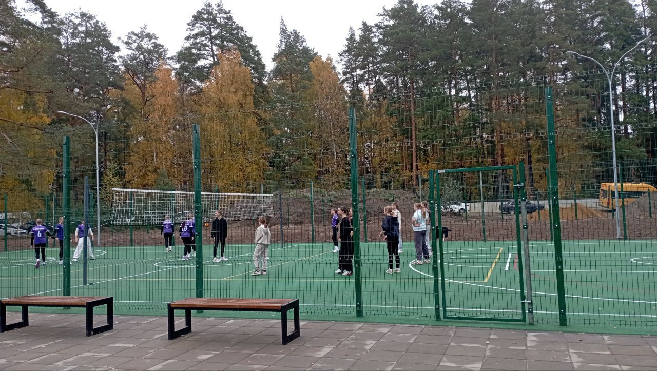 Стадион, водопровод, дороги и тротуары обновлены в р.п. Вознесенское по госпрограмме КРСТ в 2025 году Стадион, водопровод, дороги и тротуары обновлены в р.п. Вознесенское по госпрограмме КРСТ в 2025 году